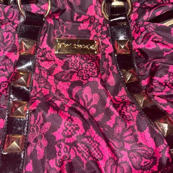 Betsey Johnson - Picture 4 of 4